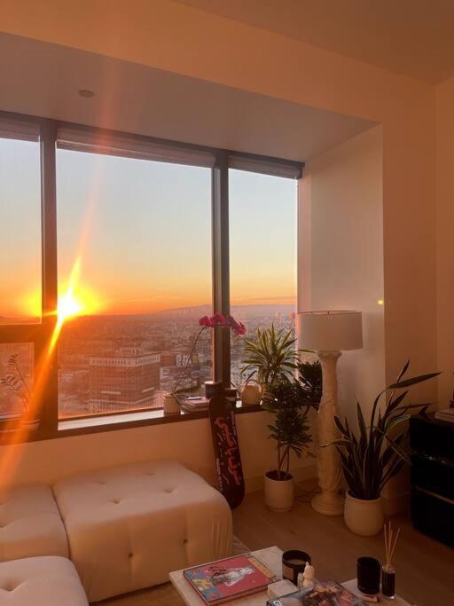 Luxury Highrise Condo Downtown La Los Angeles Extérieur photo